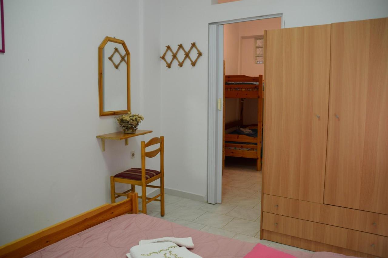Antony Apartments Nea Plagia Exterior photo
