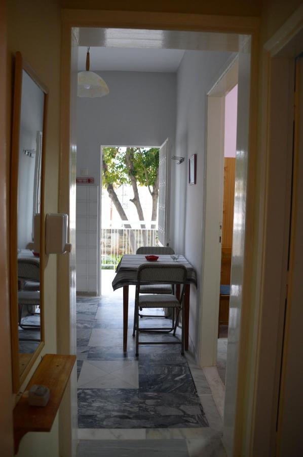 Antony Apartments Nea Plagia Exterior photo